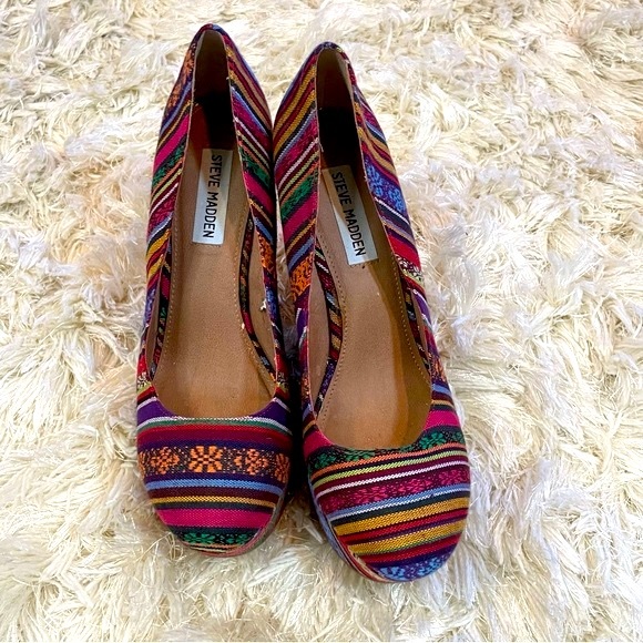 Steve‎ Madden•Pammy Tribal Woven Wedges•Sz 8.5M - Picture 3 of 9